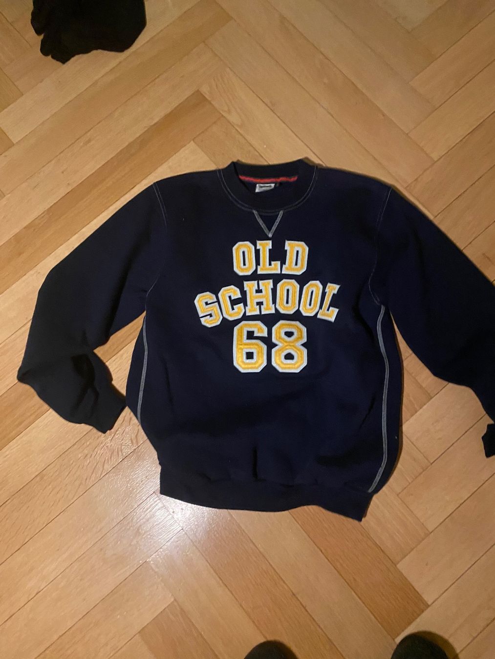 Pullover & Sweatshirts: Pullover Old School 68 – Gebraucht aus Zürich von TheWickerman 1