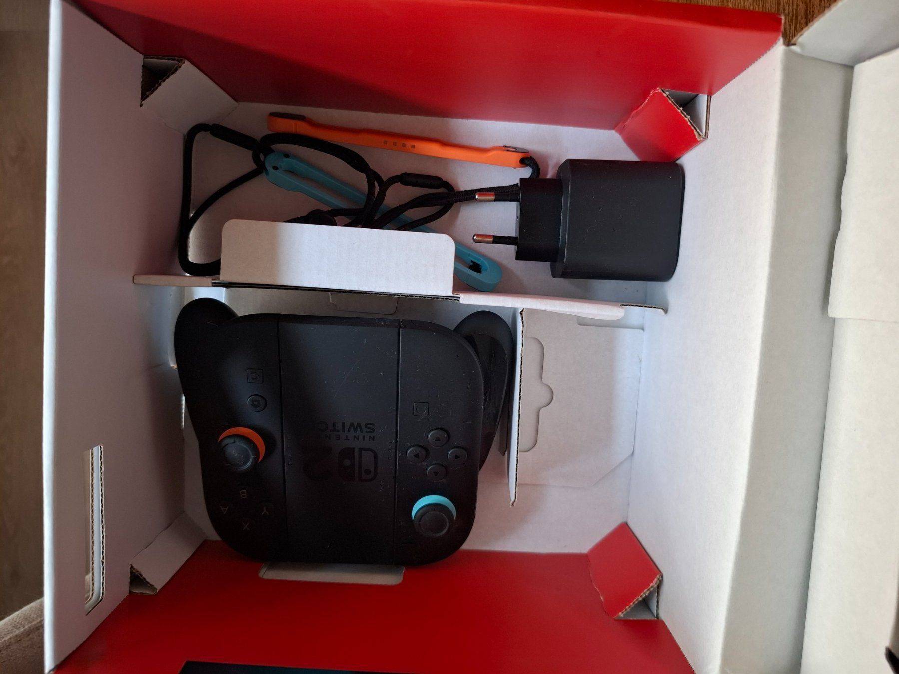 Nintendo Consoles: Nintendo Switch plus noch Joy Con 2 Pair – Neuf (Voir description) à Holderbank SO par argokim 2