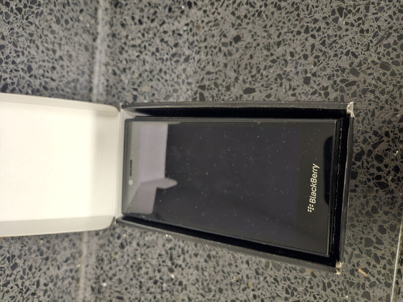 Blackberry Telefoni cellulari / Smartphones: Blackberry Leap Smartphone – Nuovo (secondo la descrizione) da Au ZH venduto da Galaxy-Pro 4