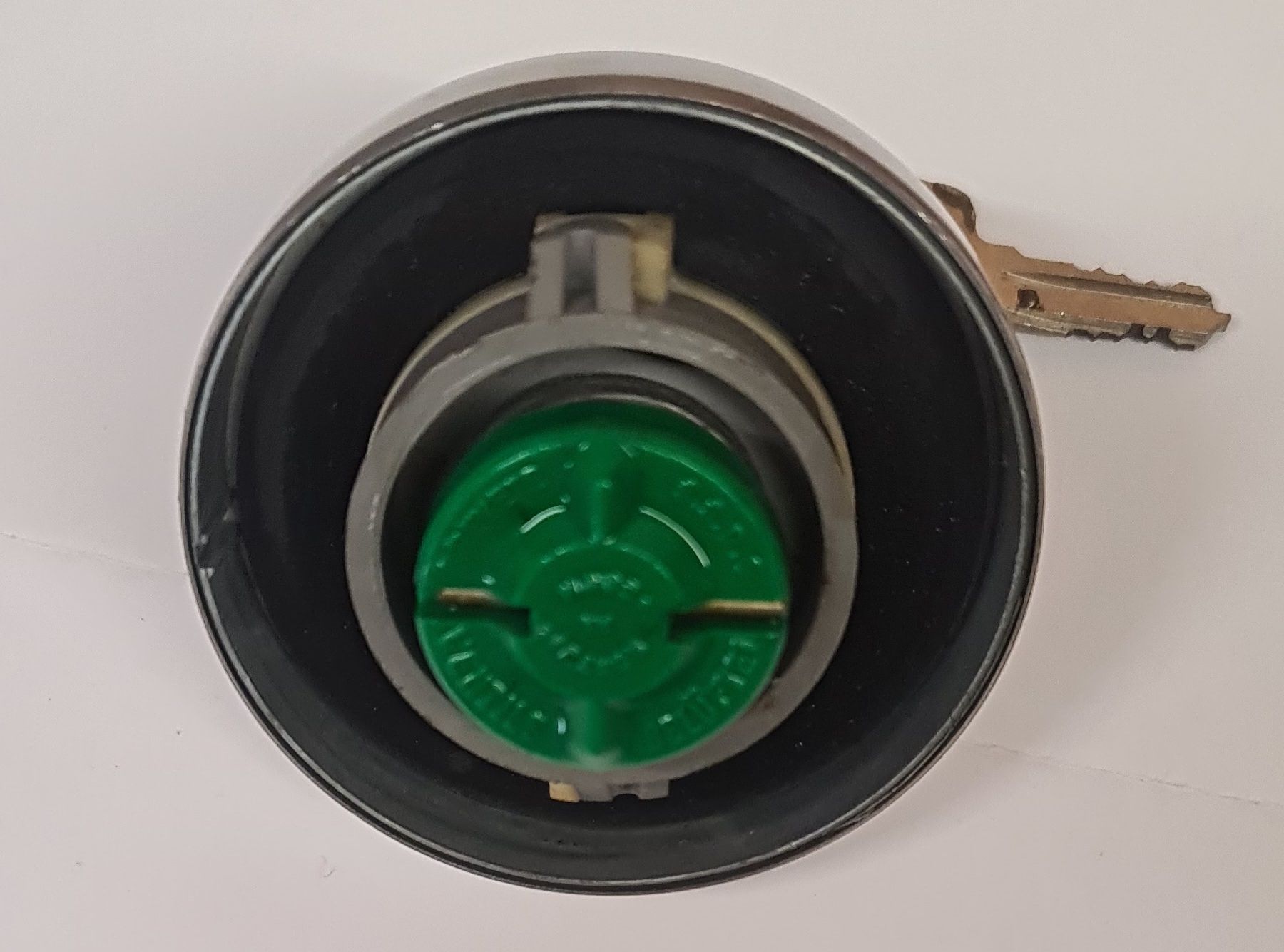 Accessori per altri veicoli: Tankdeckel abschließbar inkl.2.Schüssel – Nuovo (secondo la descrizione) da Windlach venduto da Noldi6 3