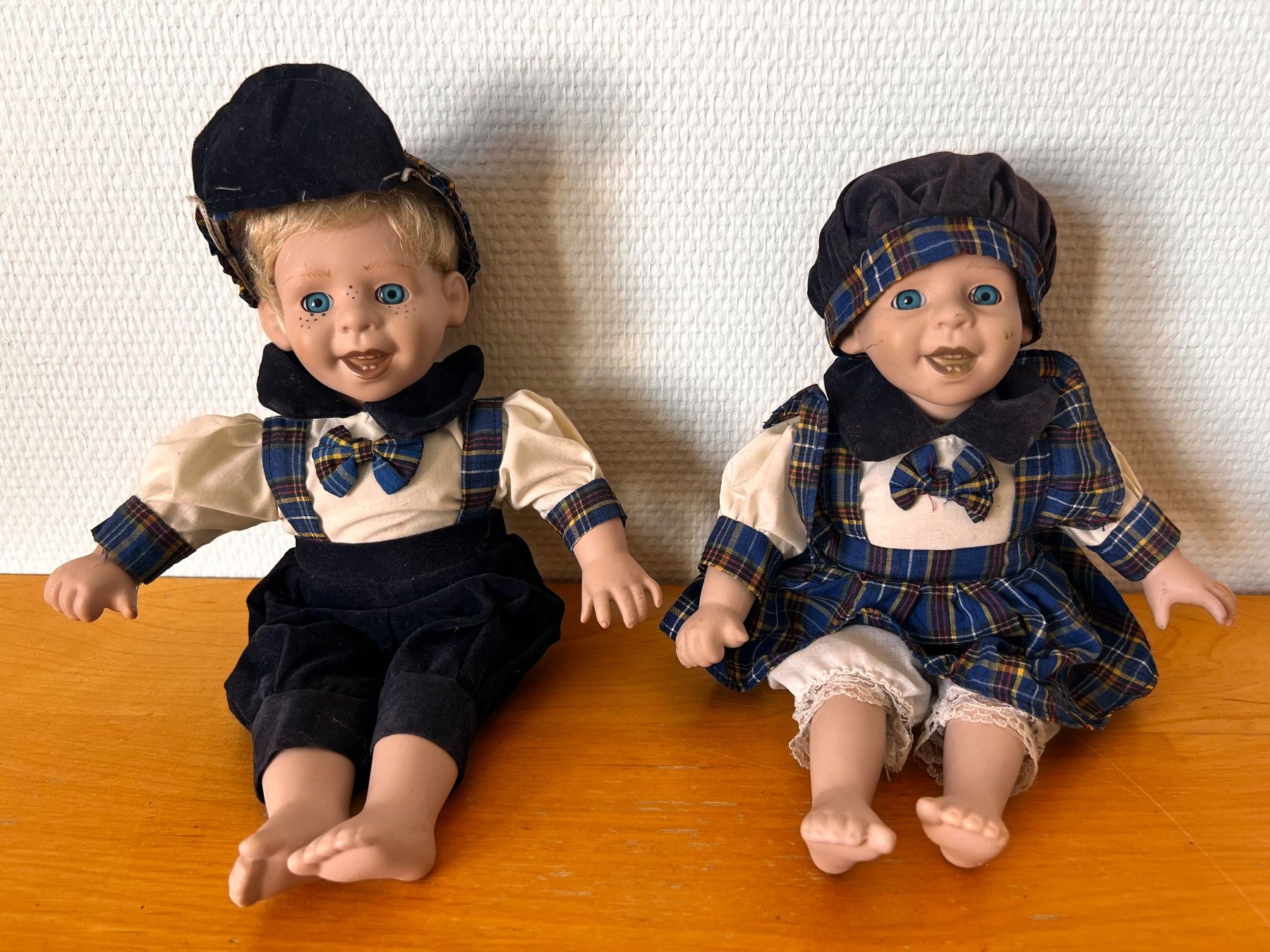 Bambole: Süsses Puppenpaar im Schottenlook – Usato da Arbon venduto da mei_cnd6