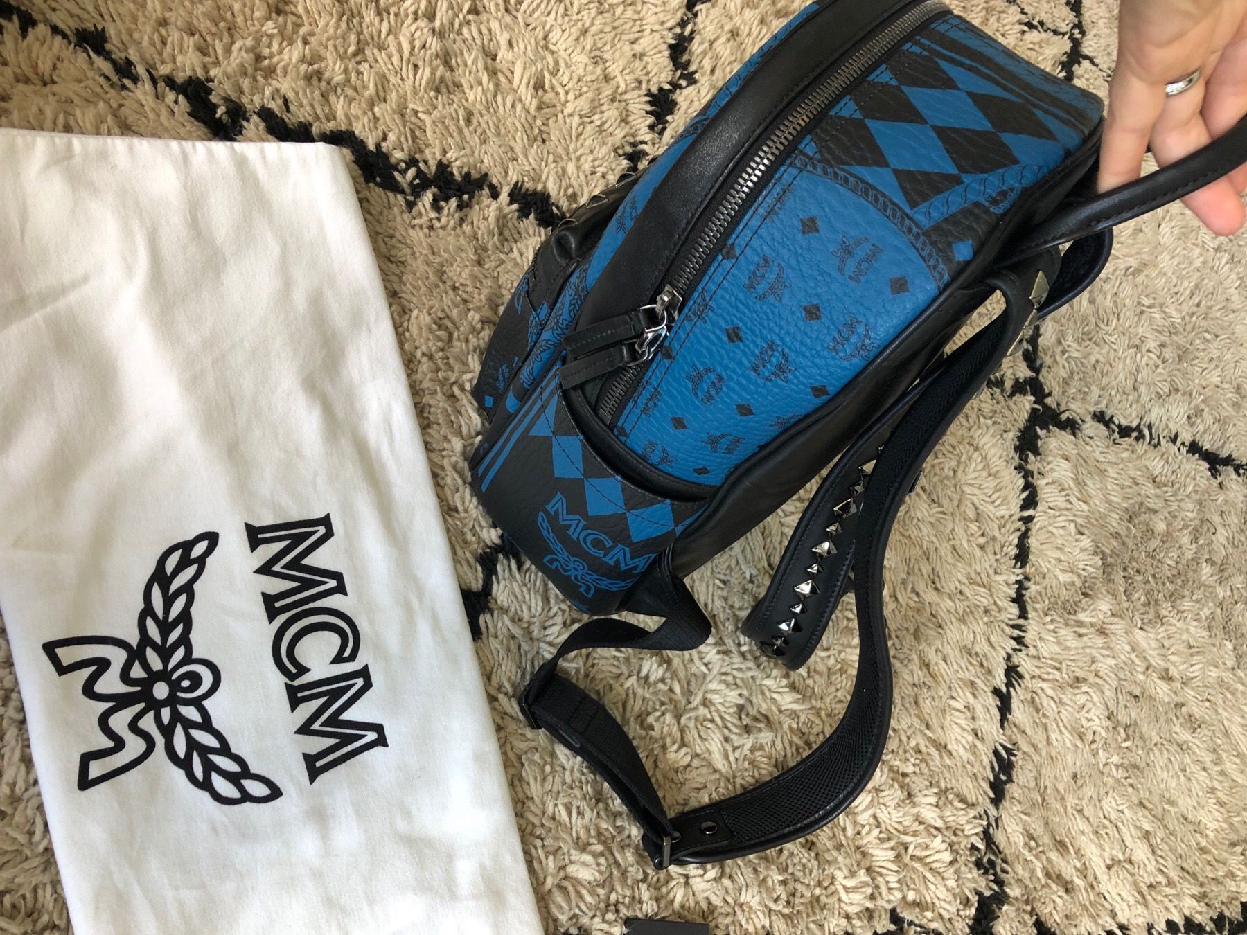Mcm Zaini: Original Mcm Stark Baroque Print Rucksack Leder – Usato da Buchs ZH venduto da crazyhandbaggirl123 5