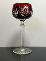WEINKRISTALL-GLAS DUNKELROTE KUPPA, GESCHLIFFEN
