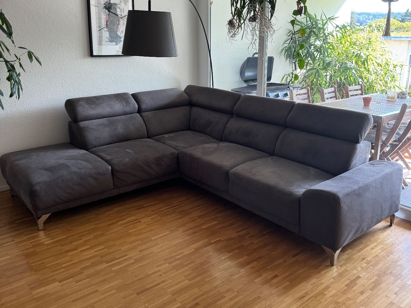 Divani: Ecksofa braun-grau, höhenverstellbare Kopflehne – Usato da Solothurn venduto da flo_27sl 2