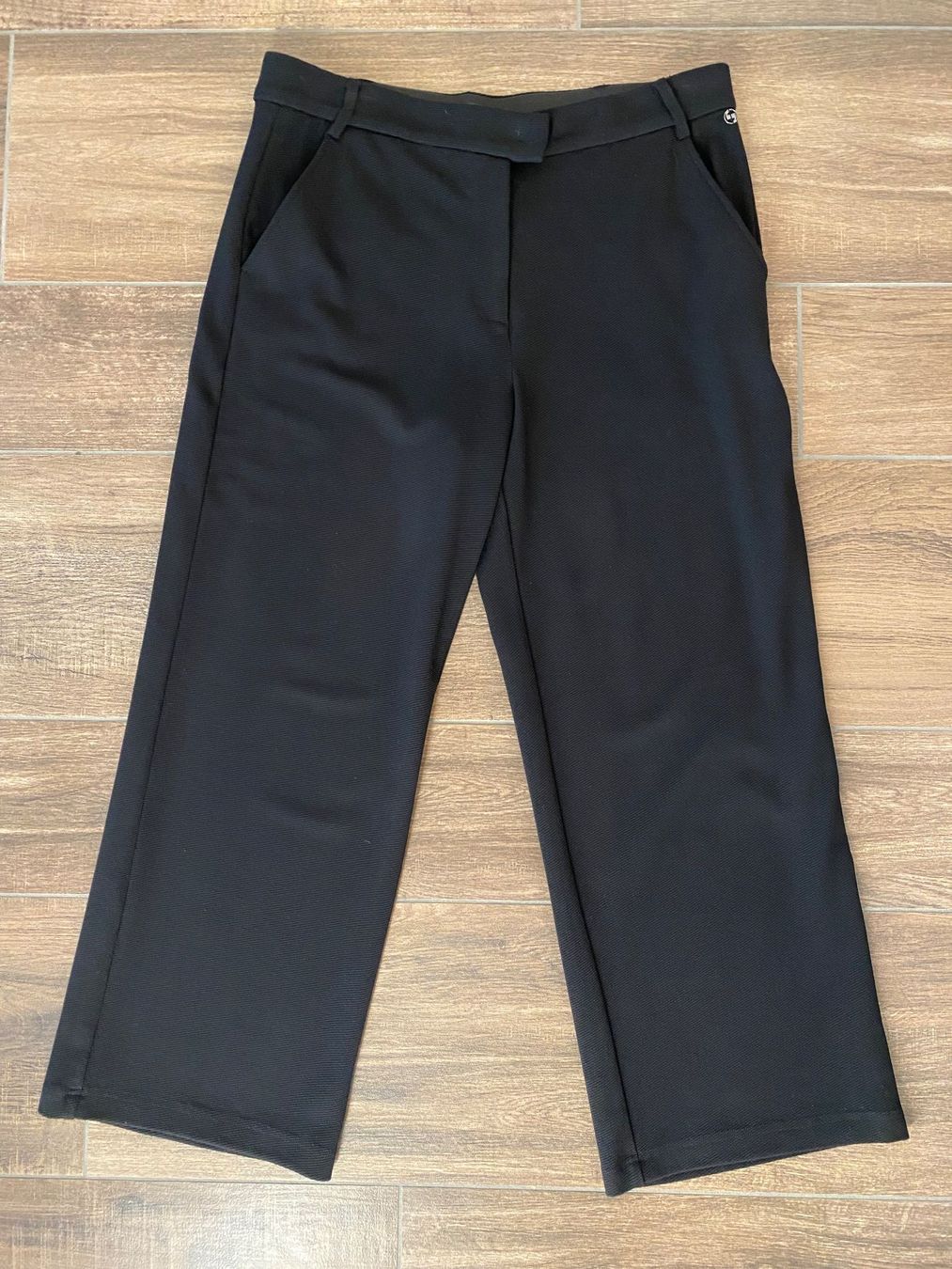 Comma Pantaloni: Comma Hose schwarz Winterhose Gr. 44 – Usato da Arlesheim venduto da san_w9vr 1