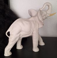 Elefant Weiss, Stolz, kraftvoll, Lebensecht  / Kunstharz