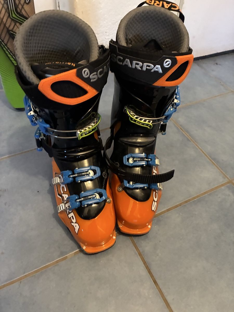 Scarpa Scarpe da uomo: Chaussures de ski de randonnée  – Nuovo (secondo la descrizione) da Estavayer-le-Lac venduto da syl_8rh2 2