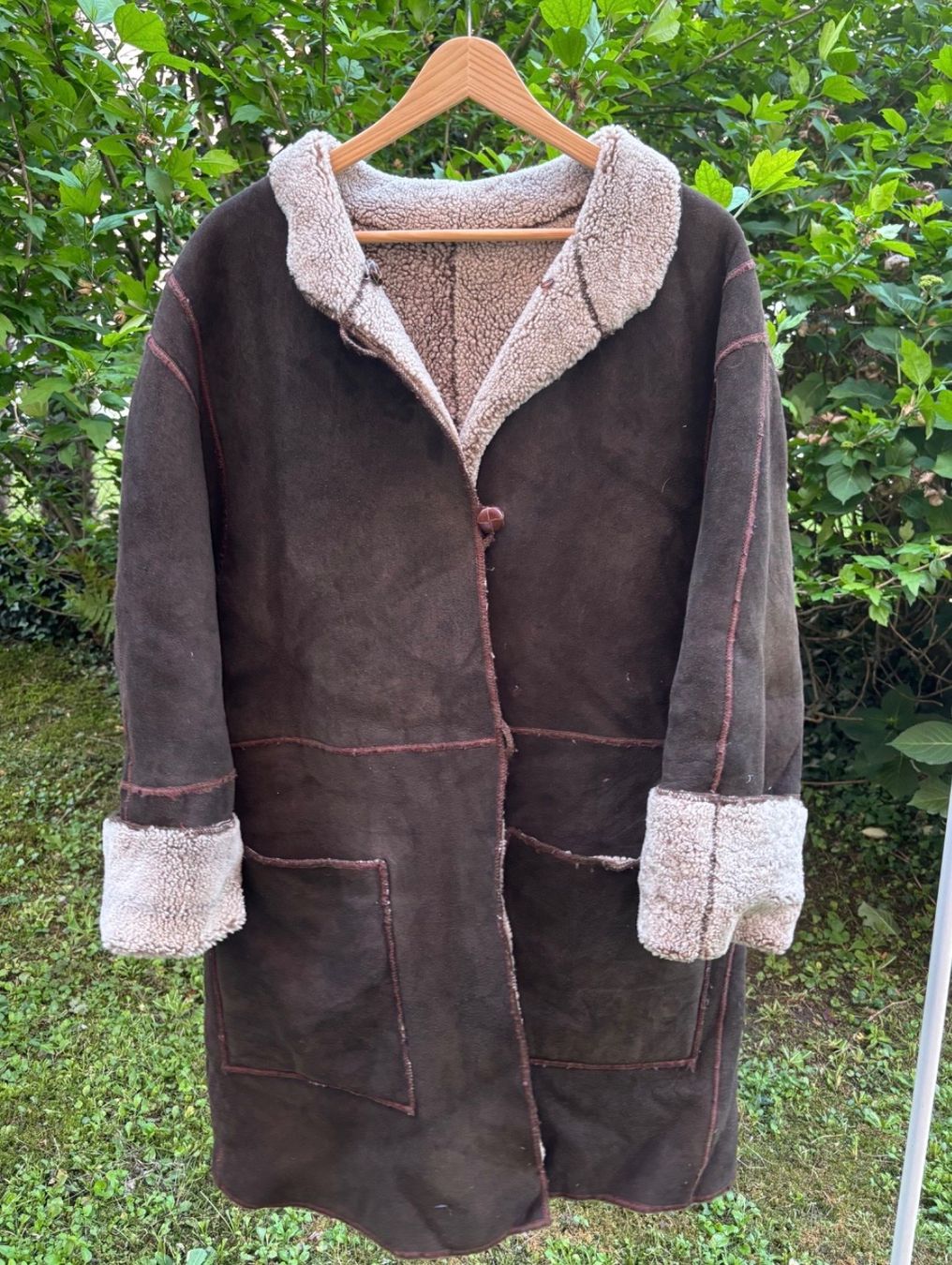 Cappotti: LANGE VINTAGE SHEARLING JACKE WINTER – Usato da Minusio venduto da giiaadaaa
