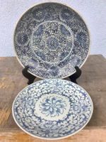 China 2 Teller Porzellan antik ca.1910 blau-weiss gemarkt