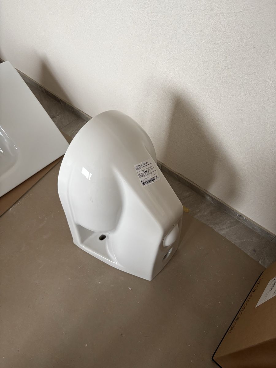 Laufen WC: WC neu – Neu (gemäss Beschreibung) aus Wilen b. Wollerau von phi_6dwl 5