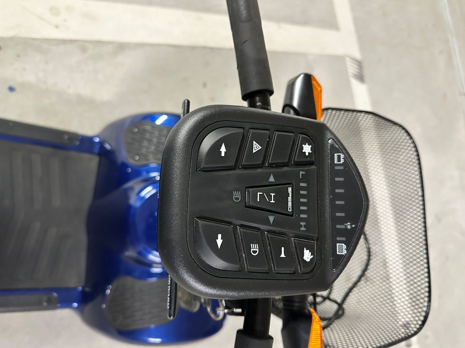 Elektromobile: Vendo scooter Libero 100 – Gebraucht aus Magliaso von Wxd77 5