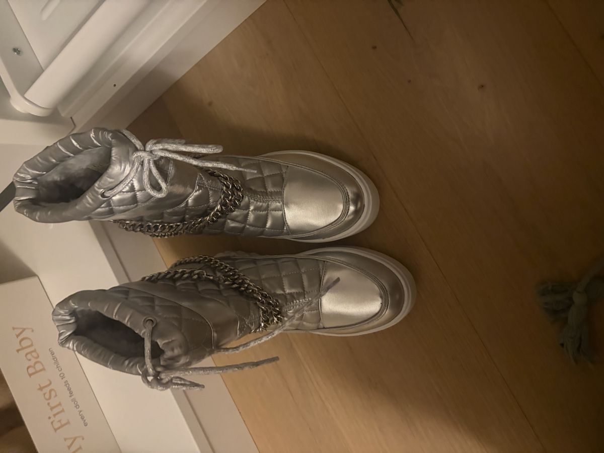 Guess Damenschuhe: Guess boots – Neu (gemäss Beschreibung) aus Winkel von mai-mai 8