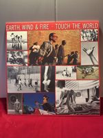 Vinyl Earth Wind & Fire Touch The World LP guter Zustand