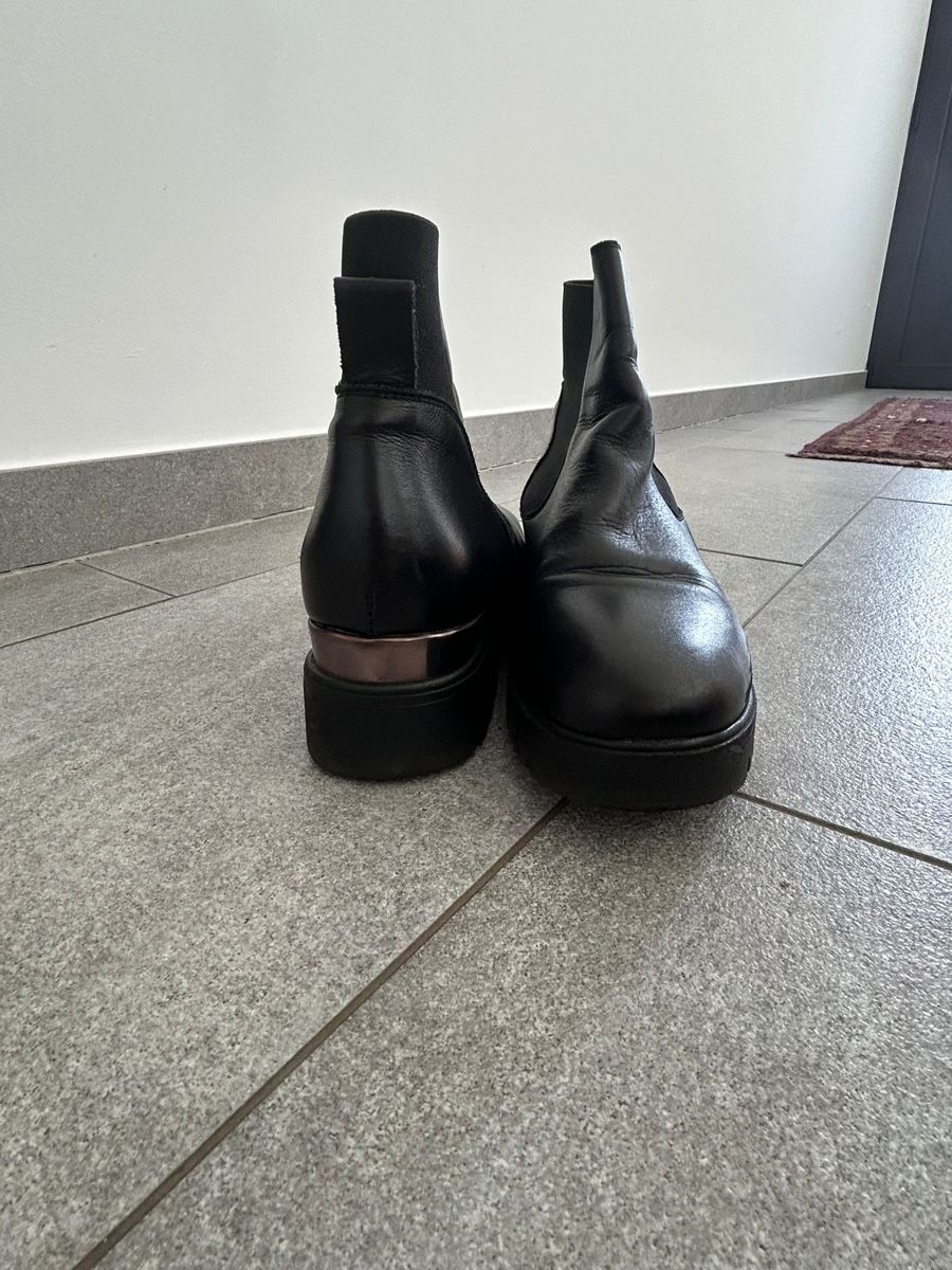 Damenschuhe: Stivali neri con plateau - taglia 39 – Neu (gemäss Beschreibung) aus Castel San Pietro von sof_5f2g 2