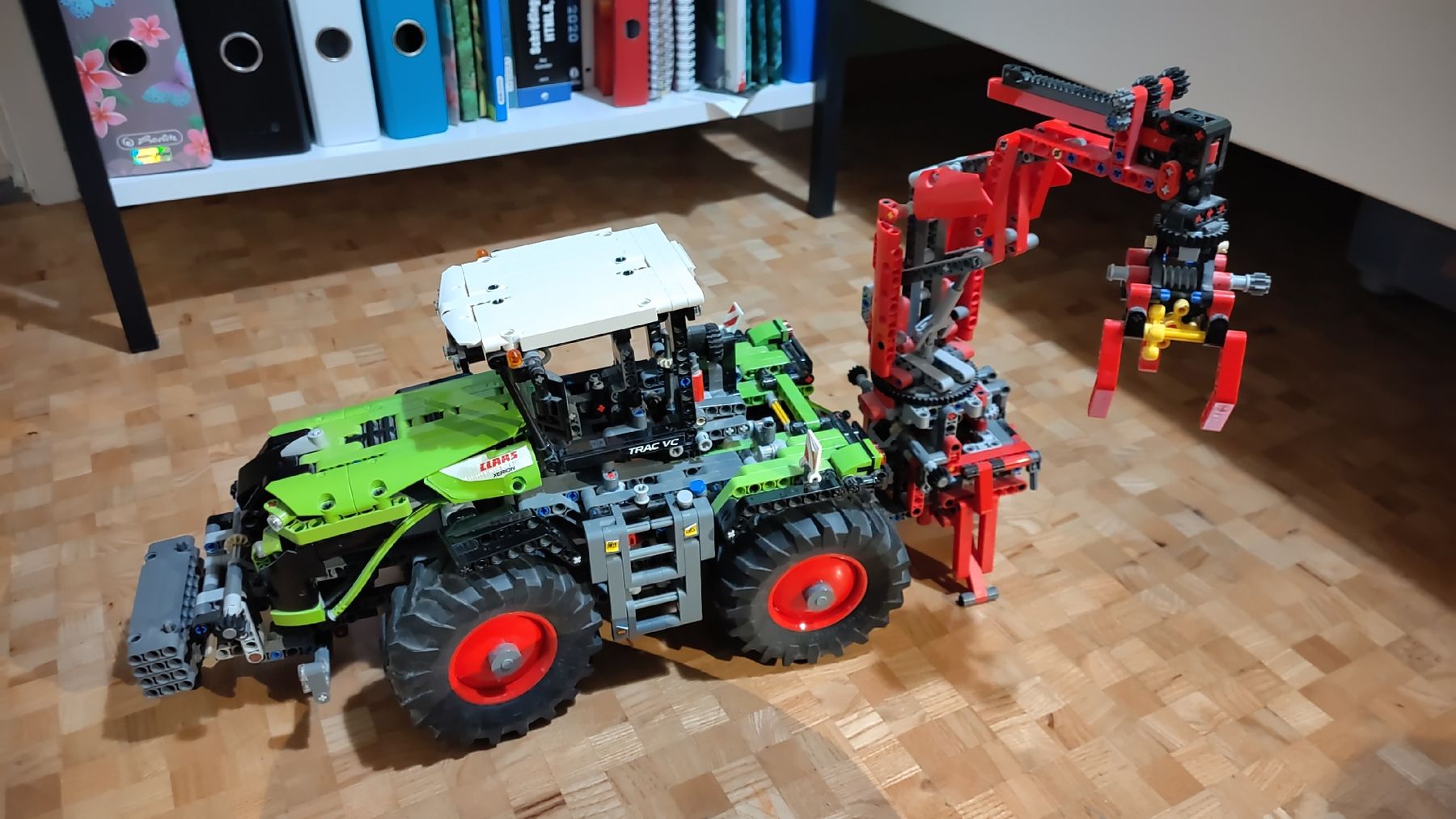 Lego Giocattoli: LEGO Technic 42054 Claas Xerion Traktor – Usato da Walenstadt venduto da risoluto 7