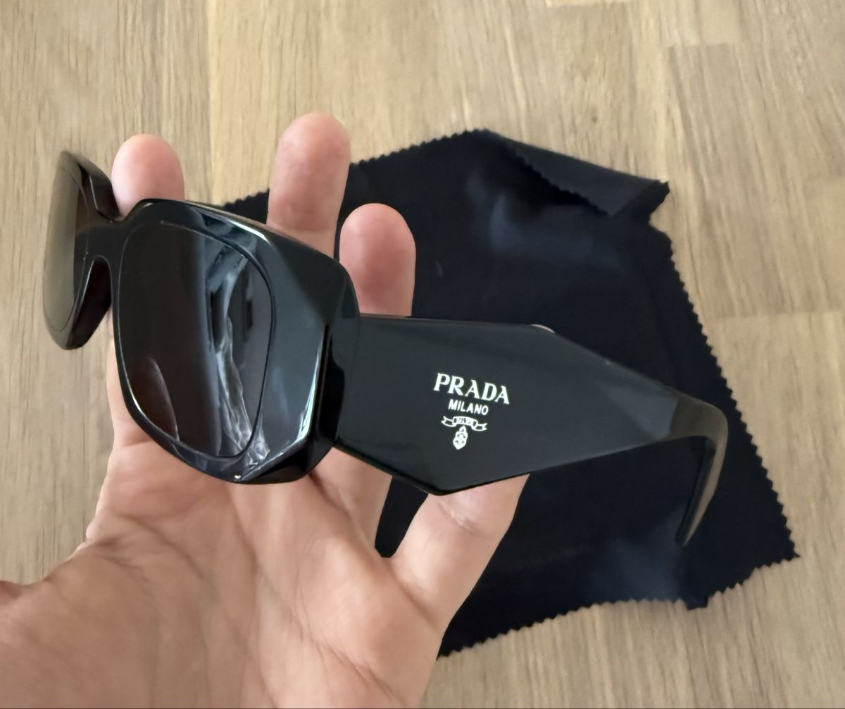 Prada Occhiali & Lenti: Prada Symbole Sonnenbrille – Usato da Basel venduto da fel_l8h9 1