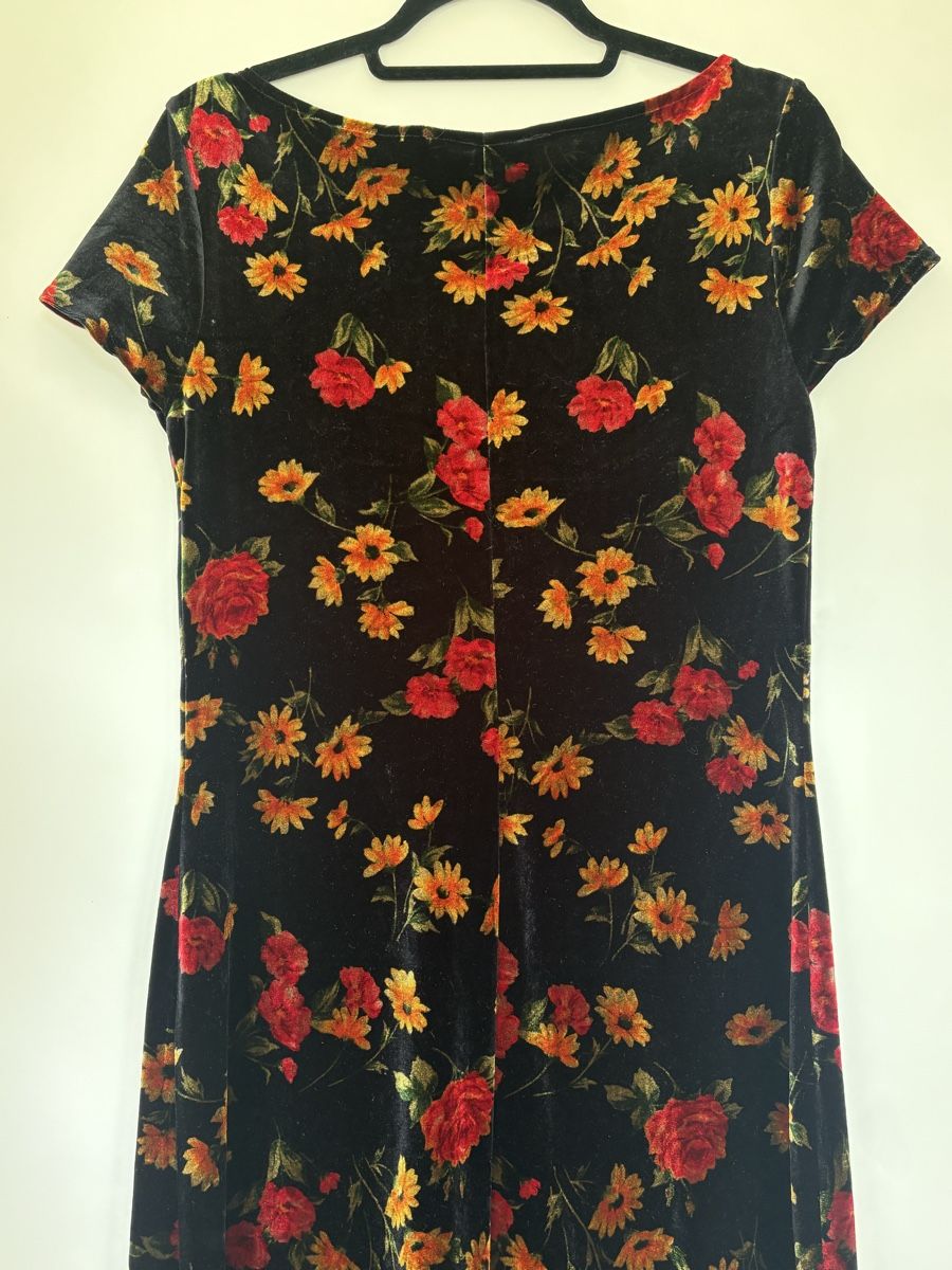 Robes: Vintage velvet flower dress Maggy London good state – Neuf (Voir description) à Prilly par mai_ktw8 4
