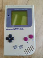 Nintendo Game Boy mit 4 Spielen