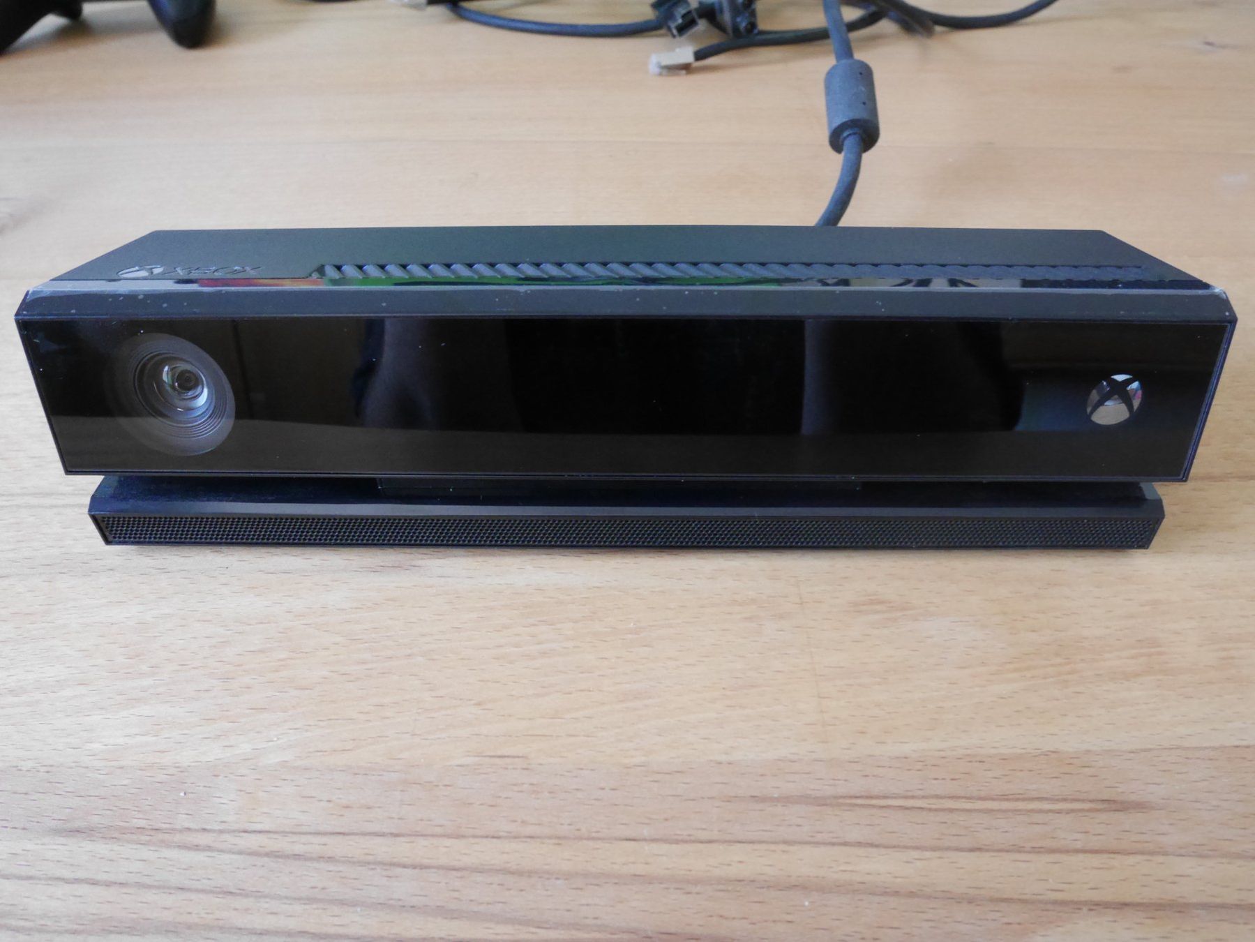 Microsoft Console: Xbox One + Kinect & 3 Spiele – Usato da Herzogenbuchsee venduto da fuckjava 3