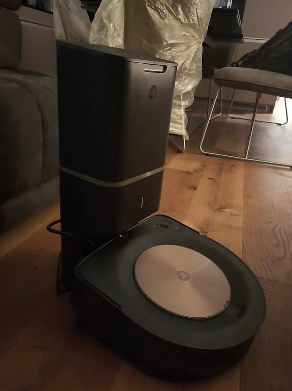 Irobot Staubsauger & Zubehör: Robot Roomba S9+ mit Absaugstation – Gebraucht aus Birrhard von hag_9j8y 2