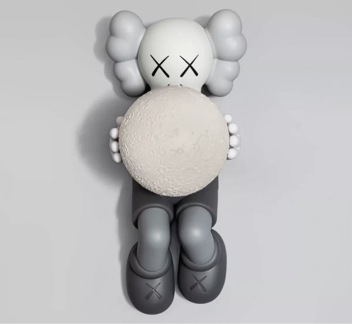 Statuette: Kaws holiday Shanghai (grey) – Nuovo e nell'imballaggio originale da Lausanne venduto da Tintin032 3