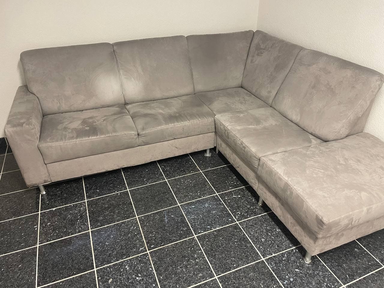 Sofas: Gut erhaltene Polstergruppe – D'occasion à Bottighofen par Amp
