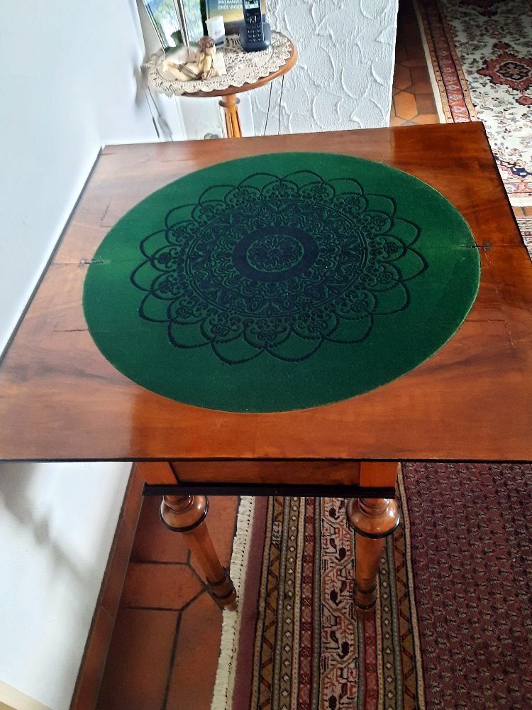 Tavoli: Antiker Jugendstil, Spieltisch, klappbar – Usato da Eschenbach venduto da Alicekunst 9