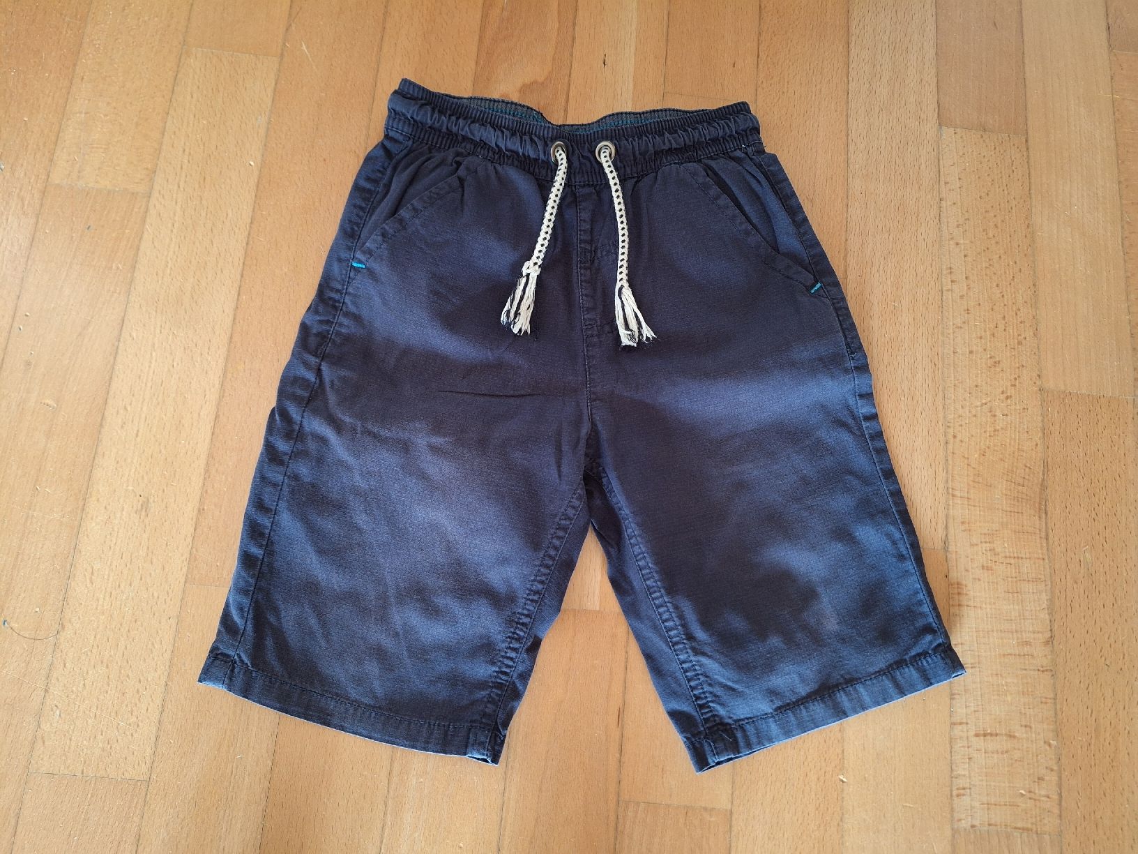 Pantaloni: Shorts in Gr. 116 – Usato da Oberrieden venduto da man_9tm2