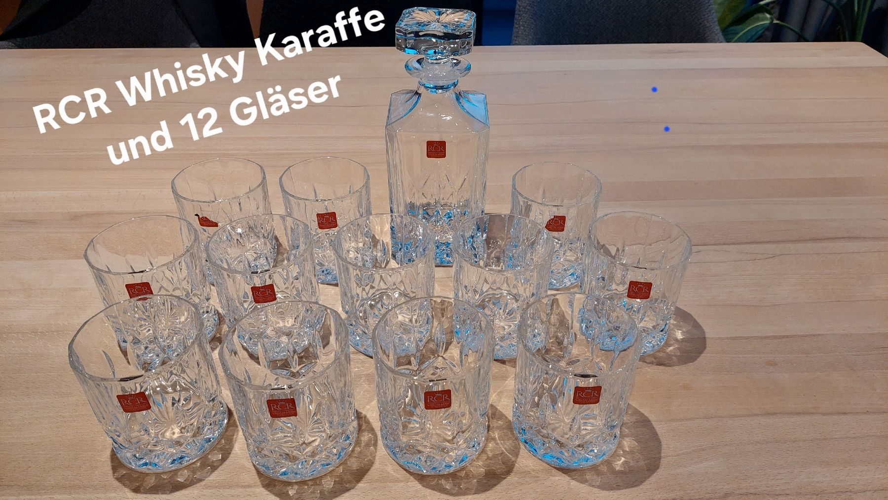 Caraffe: RCR Whisky Karaffe und 12 Gläser – Nuovo (secondo la descrizione) da Dübendorf venduto da huebi01