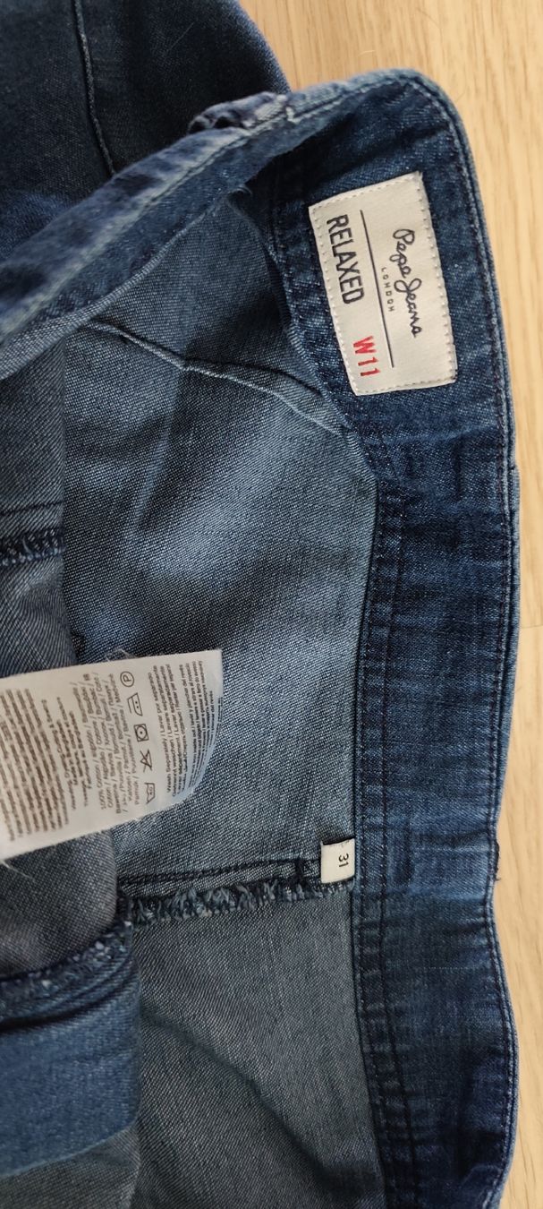 Pepe Jeans Jeans: Pepe jeans Short 31 – Neuf (Voir description) à Martigny par Seuph02 4