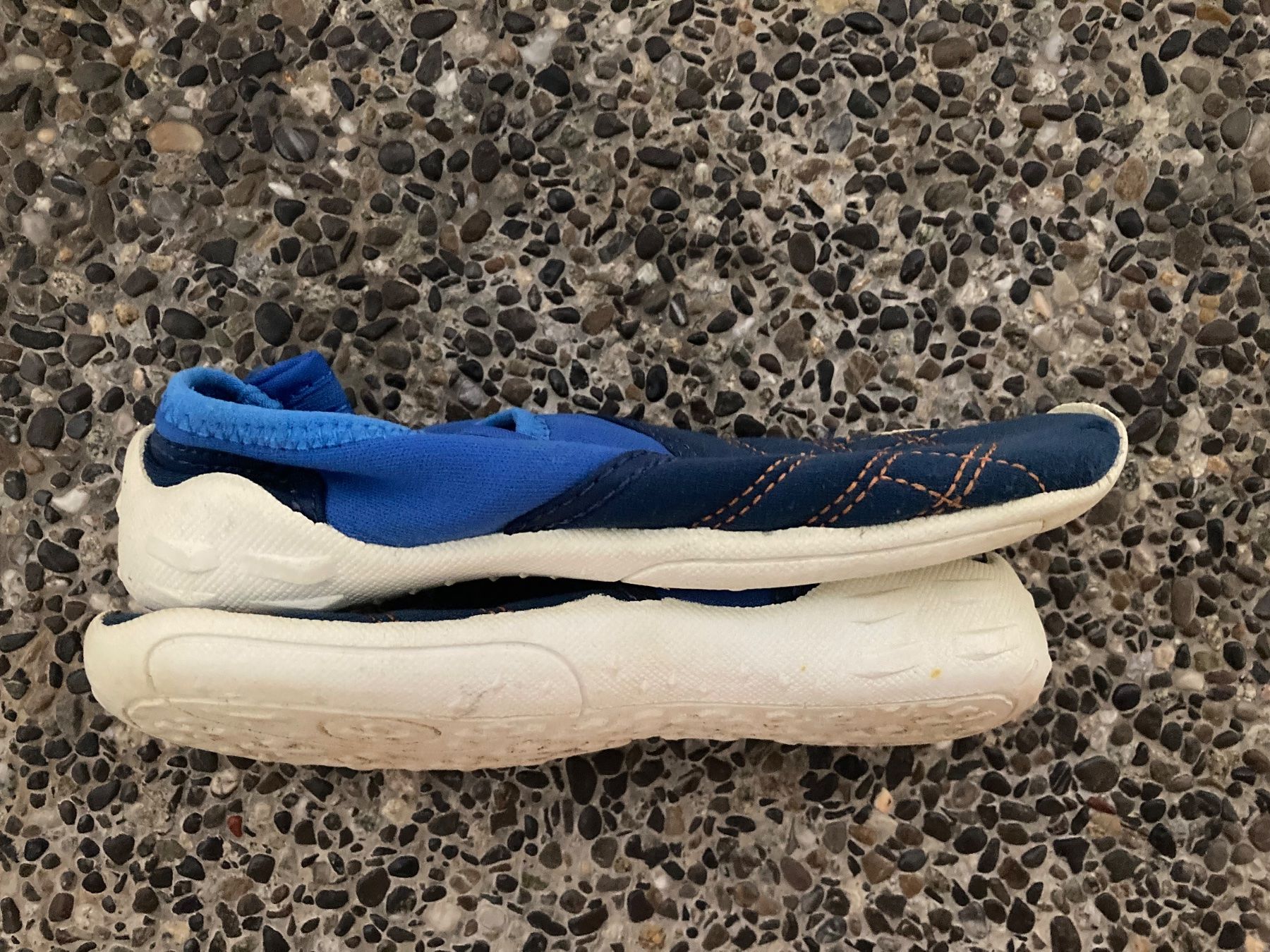 Scarpe per ragazzi: Badeschuhe, Gr. 28 – Usato da Aetingen venduto da Nadinsky 1