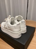 Prada Sneaker Leder weiss Plateau sehr guter Zustand