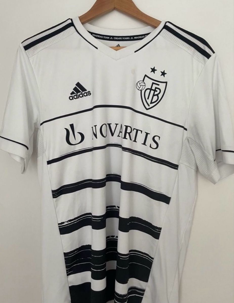 Canottiere & Pantaloni: Fc Basel Trikot Cabral – Usato da Basel venduto da eli_n5yh