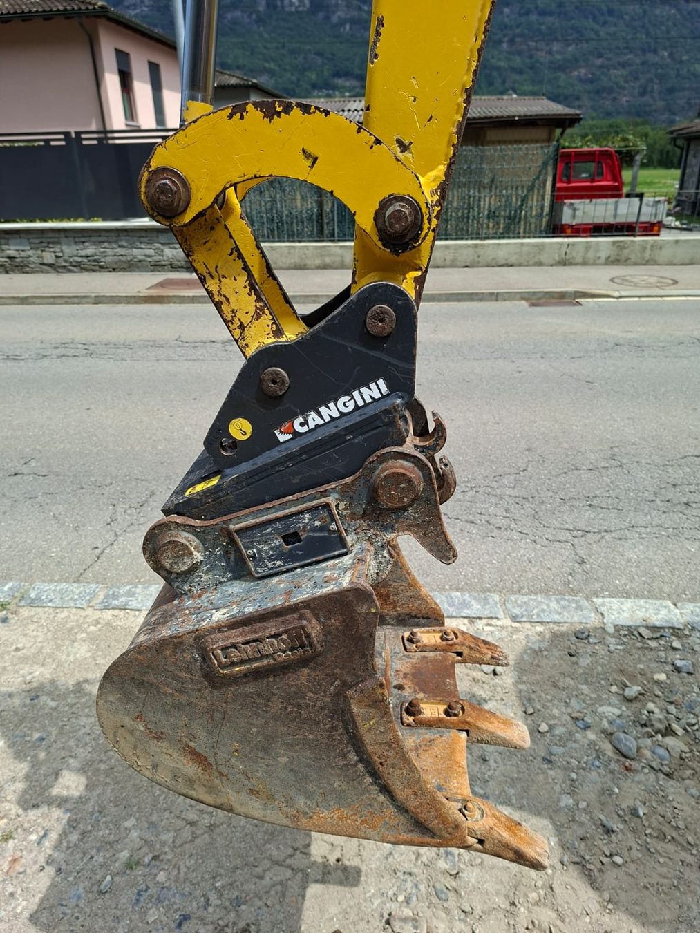 Komatsu Excavateurs: KOMATSU PC14 R HS - 1'785std – D'occasion à Preonzo par Baumech 2
