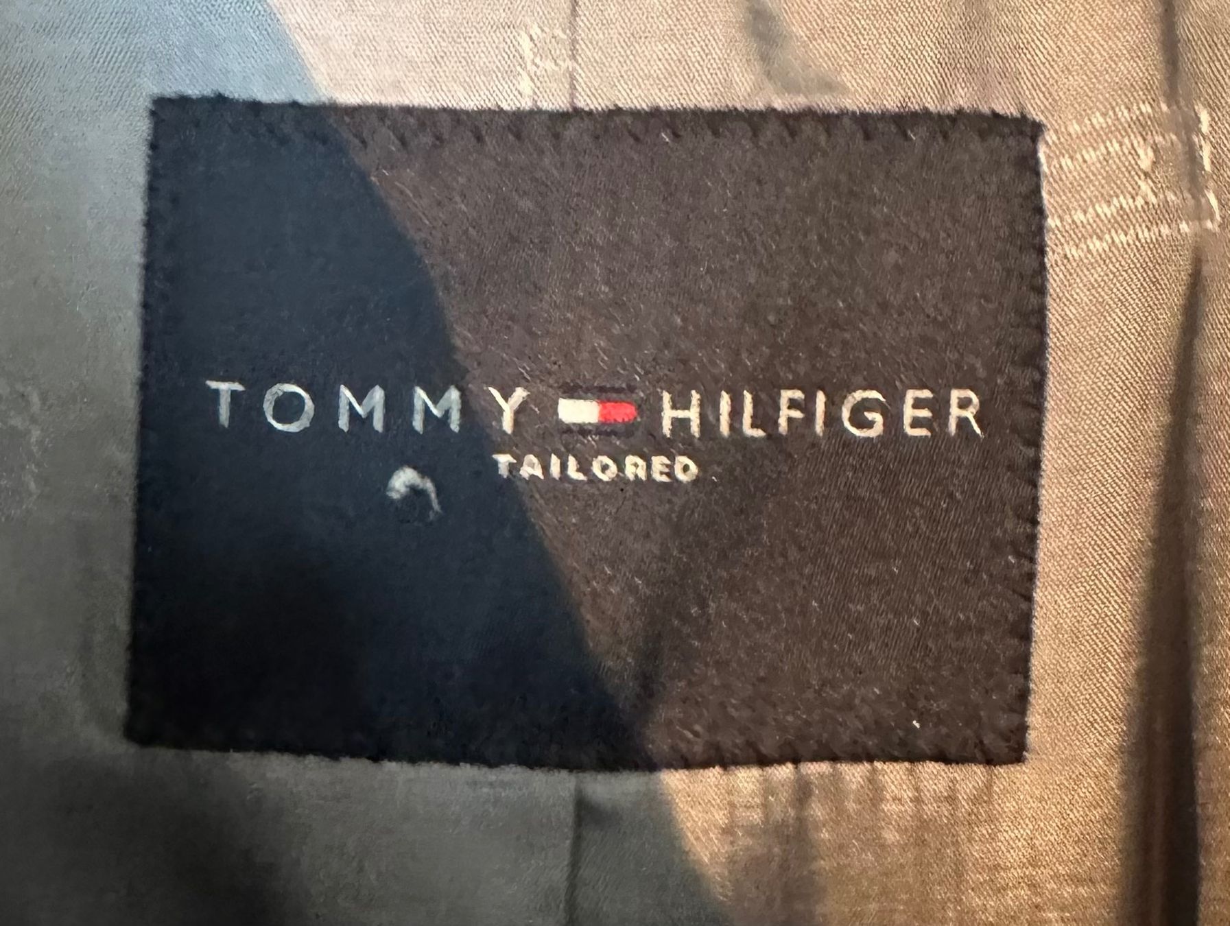 Tommy Hilfiger Completi: TOMMY HILFIGER Anzug – Usato da Zürich venduto da Jony2003 1