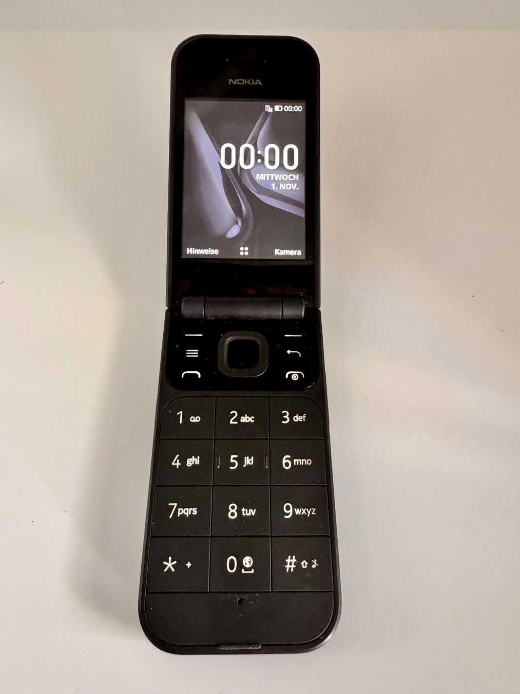 Nokia Telefoni cellulari / Smartphones: Nokia 2720 Flip 4G Mono SIM Swisscom SIM Lock – Usato da Hermetschwil-Staffeln venduto da Mobile2013 2