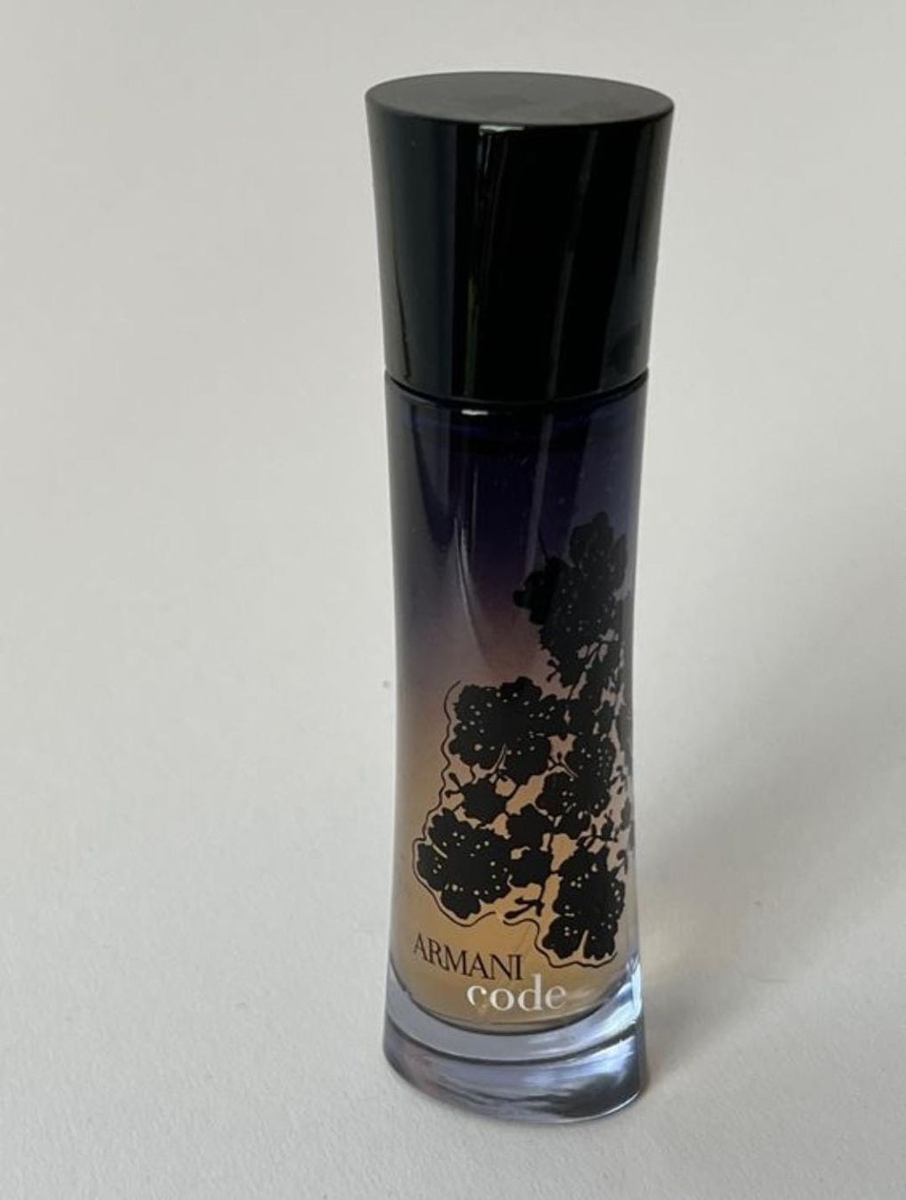 Armani Parfum & Eau de Toilette: Eau de Parfum ARMANI Code 30ml – Gebraucht aus Kestenholz von Porsche117