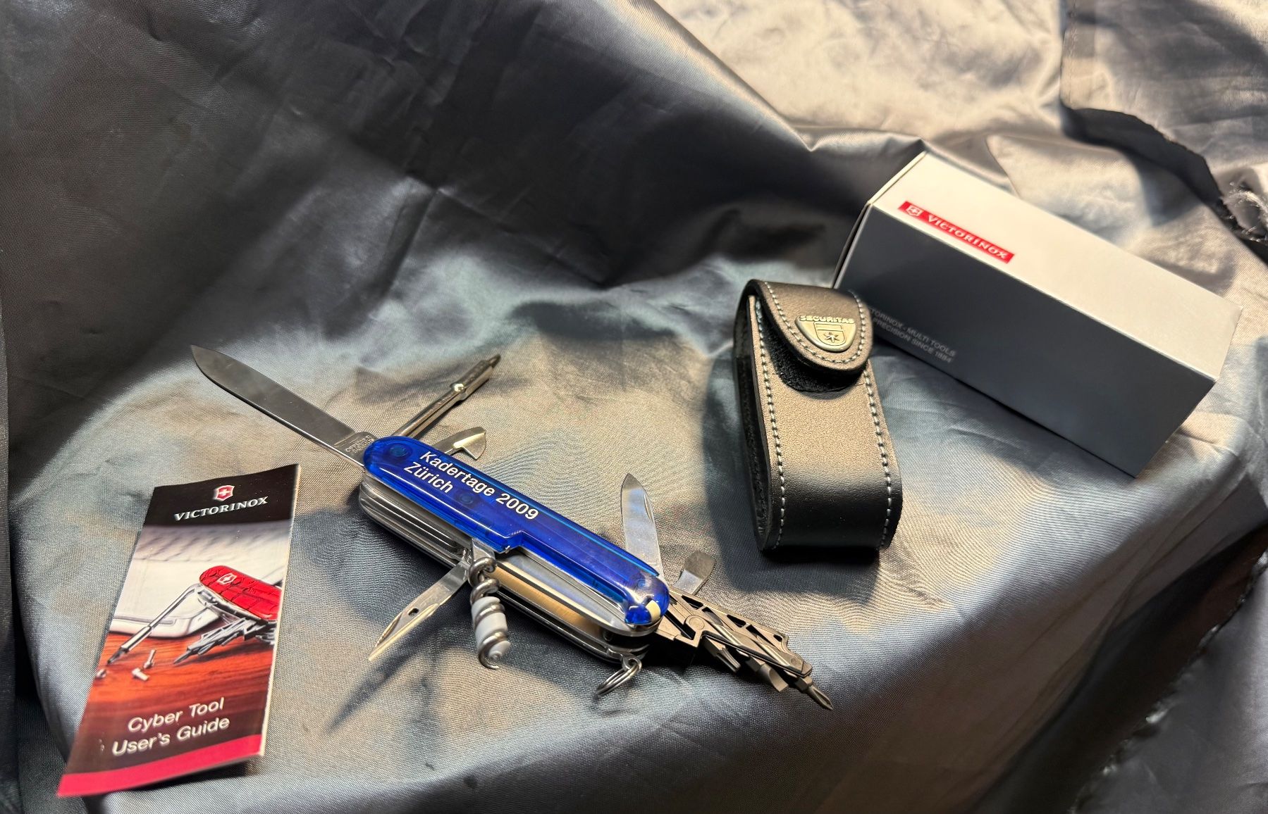 Victorinox Taschenmesser: Victorinox Cyber Tool Sackmesser Sécuritas – Neu und originalverpackt aus Glattbrugg von Xena14 6