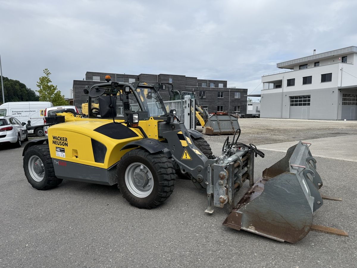 Weidemann Caricatori: Telelader, Teleskoplader Wacker Neuson TH 522 – Usato da Sempach Station venduto da Gosler86 1