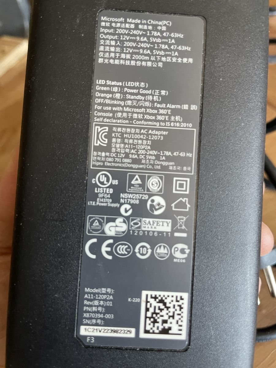 Microsoft Adattatori & Cavi: Bloc d’alimentation pour XBOX 360 – Usato da Martigny-Croix venduto da jen_t9fp 3
