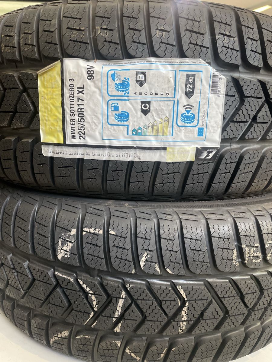 Pirelli Pneumatici & Ruote complete: Pirelli Winterpneu Neu 2stk – Nuovo (secondo la descrizione) da Tecknau venduto da Garage_St.Buser 3