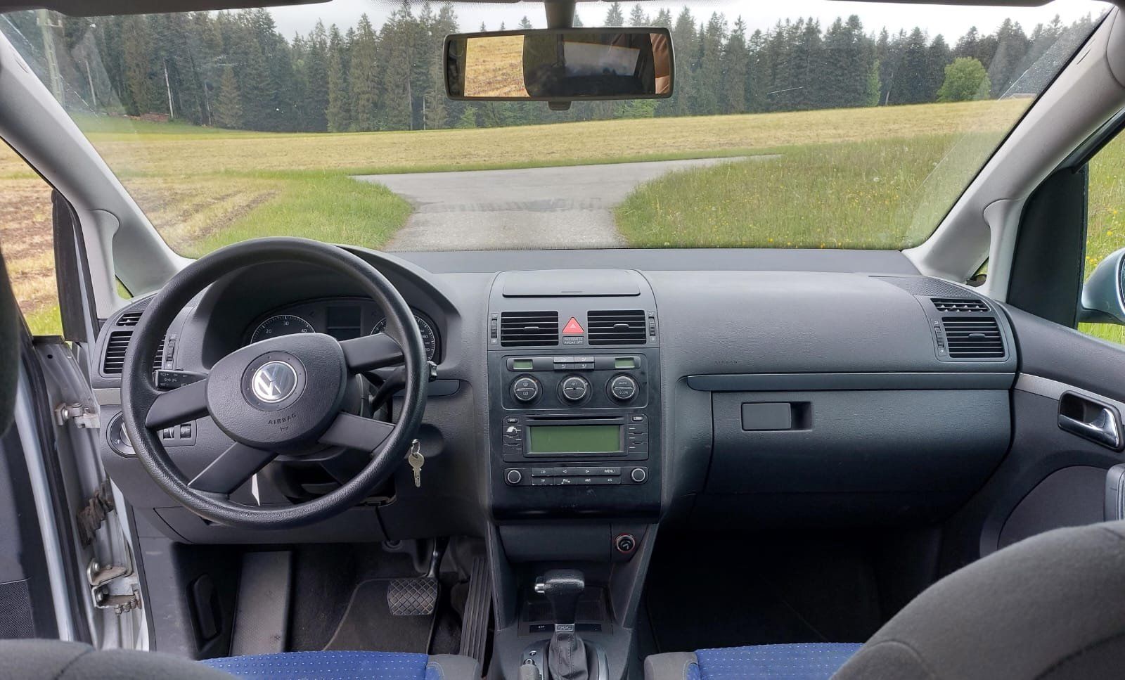 VW Automobili: Volkswagen Touran, 2005 – Usato da Heimenschwand venduto da fipuae 2