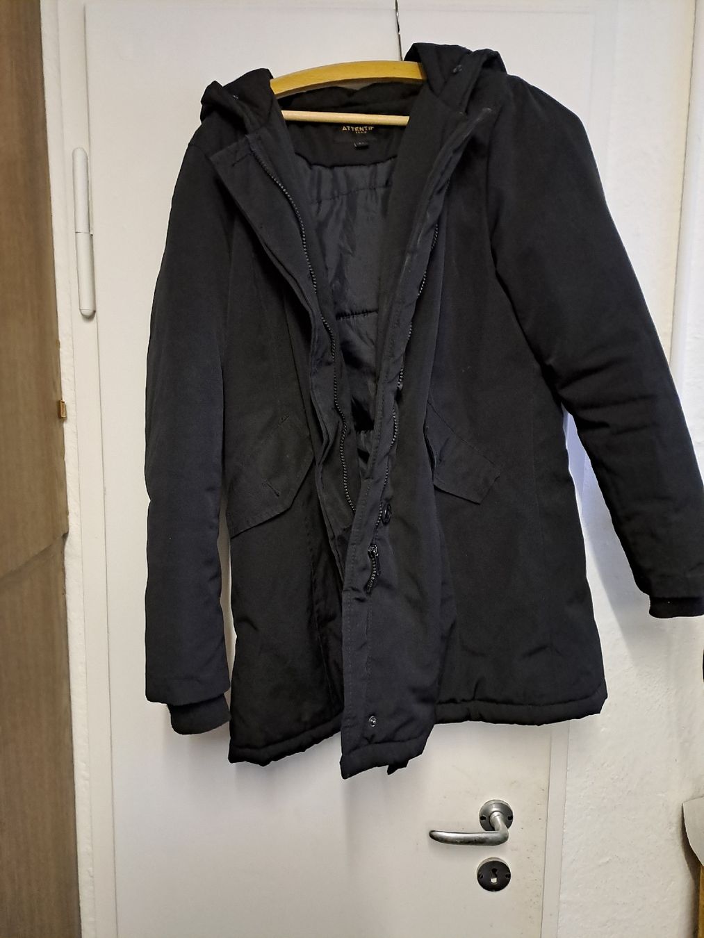 Giacche: Warme Winterjacke Grösse 38 schwarz< – Usato da Zürich venduto da Schoebi19 1
