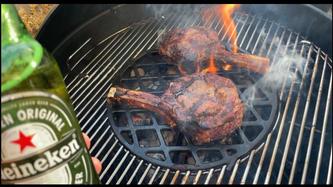Weber Griglie: Weber Kugelgrill, Master-Touch Premium SE E-5775  + Zubehör – Usato da Thun venduto da slicebice 6
