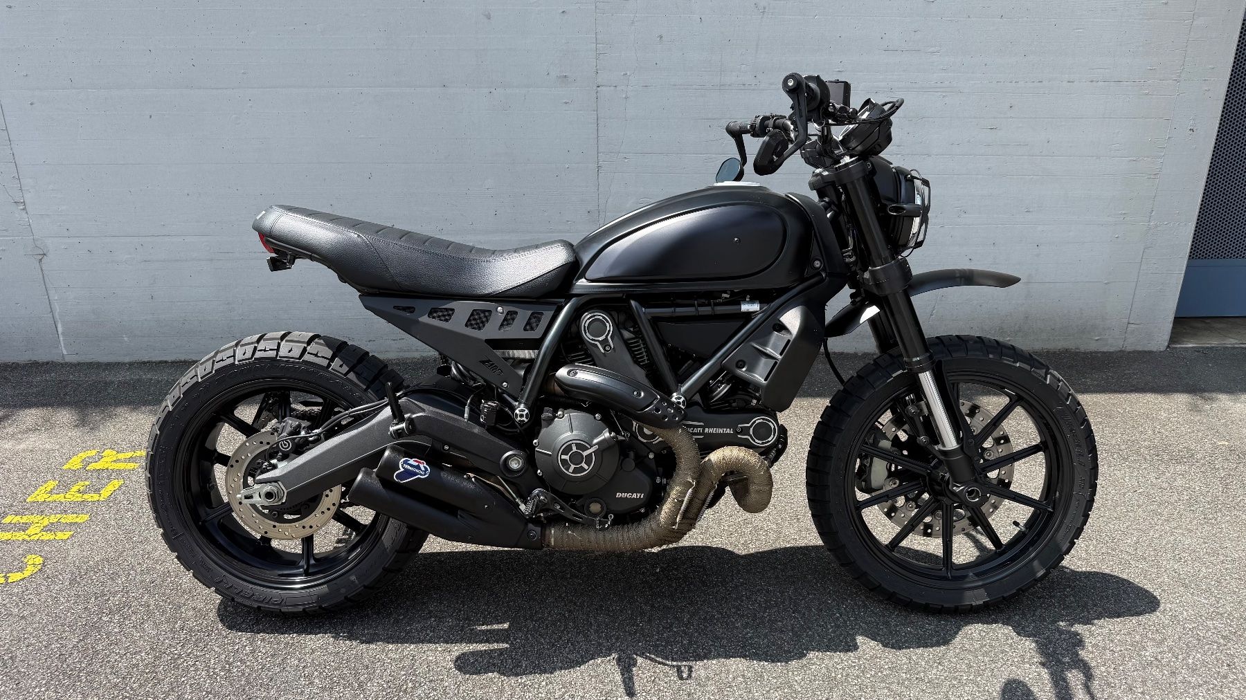 Ducati Strada: Custom Bike - Ducati Scrambler 803 – Usato da Brunnen venduto da Saschb