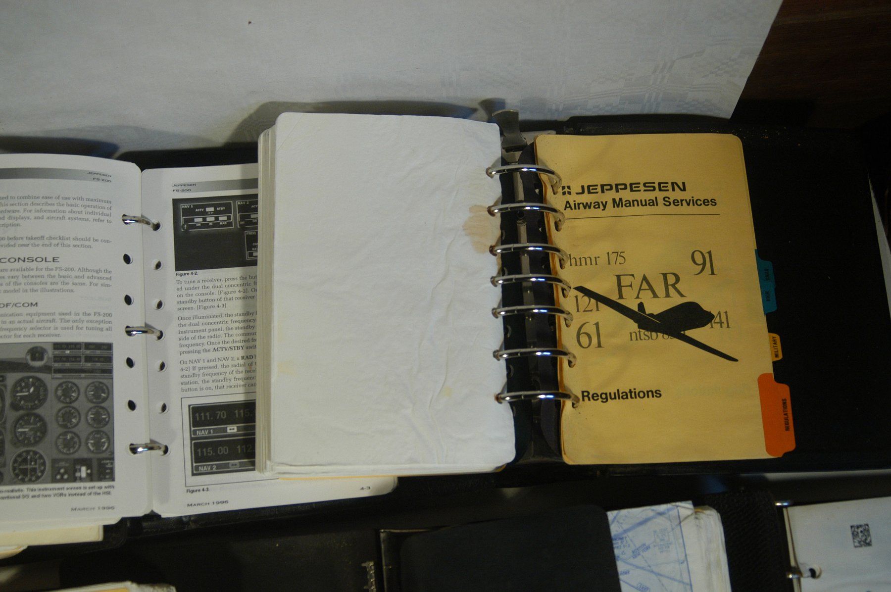 Libri: Luftfahrt Flieger Manuale 8 Ordner – Usato da Herisau venduto da Wisen 6