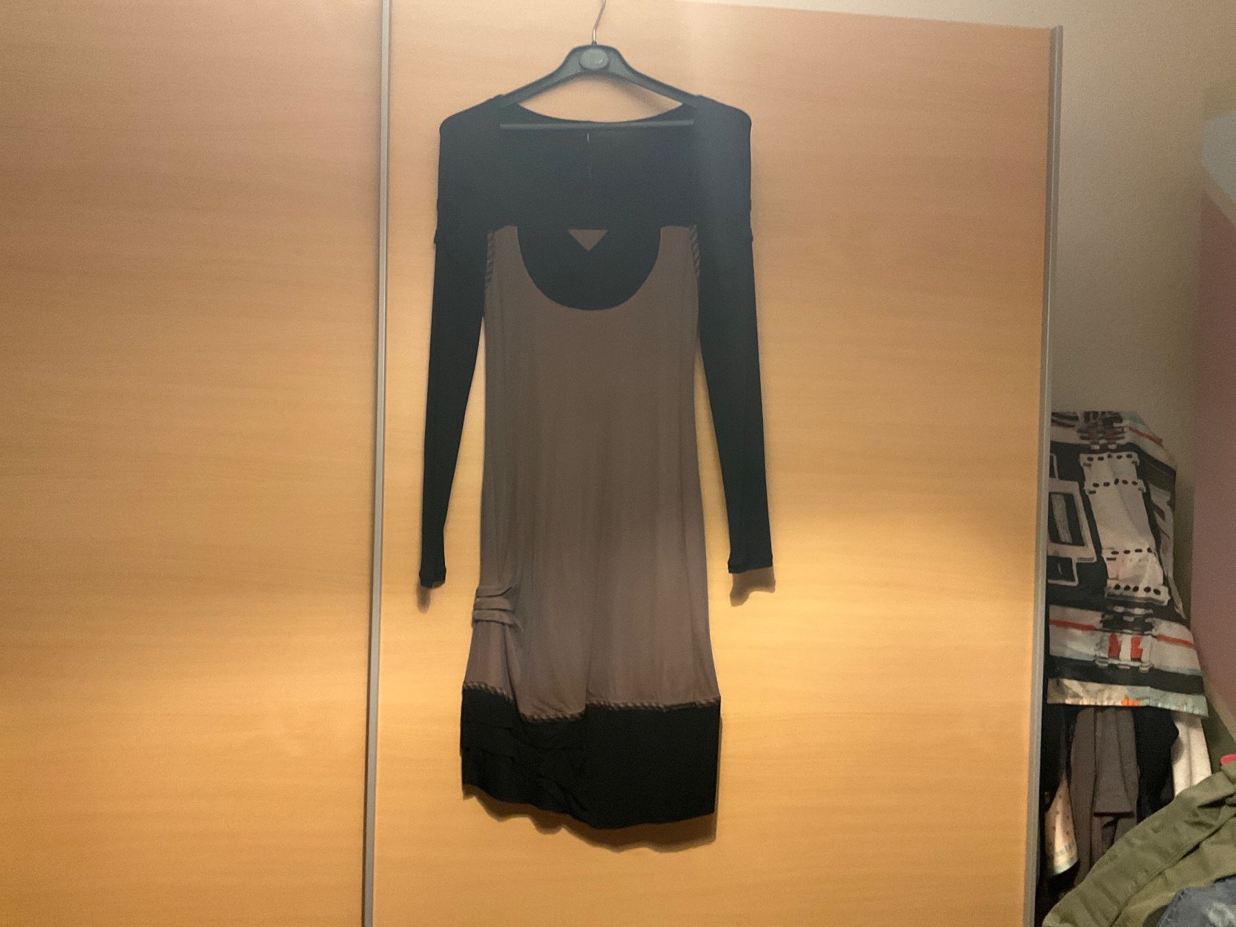 Kleider: Robe neuve Amour t. 36-38 stretch – Neu und originalverpackt aus Murten von Louis1954