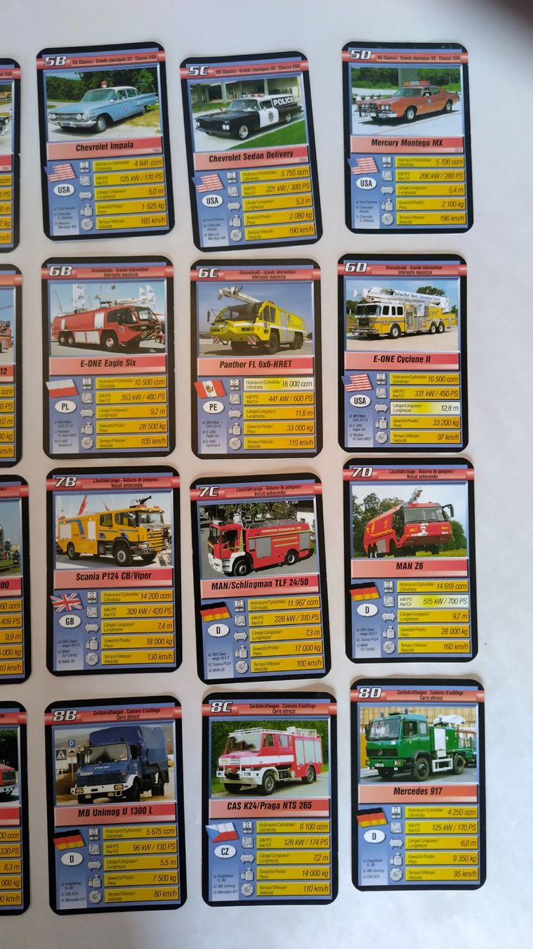 Ravensburger Giochi: Auto Quartett - Blaulicht / Ravensburger ©2004 mit 32 Karten – Usato da Bellach venduto da JingleJerry 4