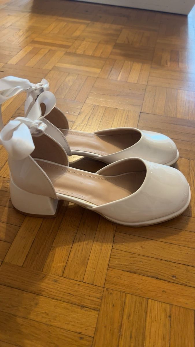 Scarpe da donna: Weisse Schuhe – Nuovo (secondo la descrizione) da Zürich venduto da sha_207 2