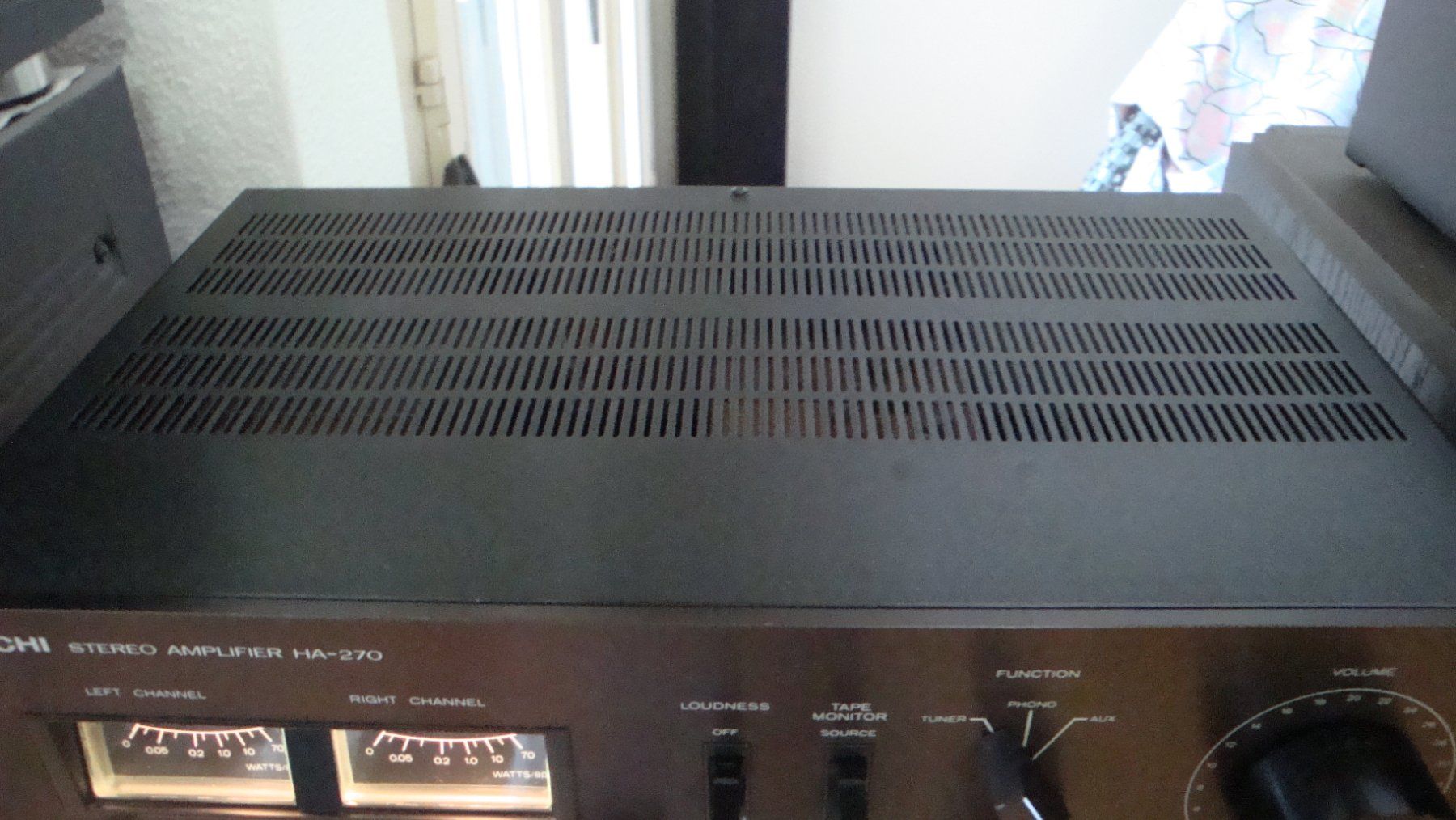 Hitachi Amplificatori: HITACHI HA-270 Verstärker – Usato da Rüti ZH venduto da Ame8 4